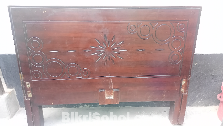 ফ্রেশ ও মজবুত খাট বিক্রি হবে